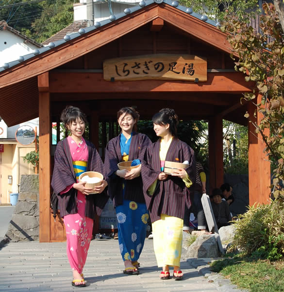 しらさぎの足湯